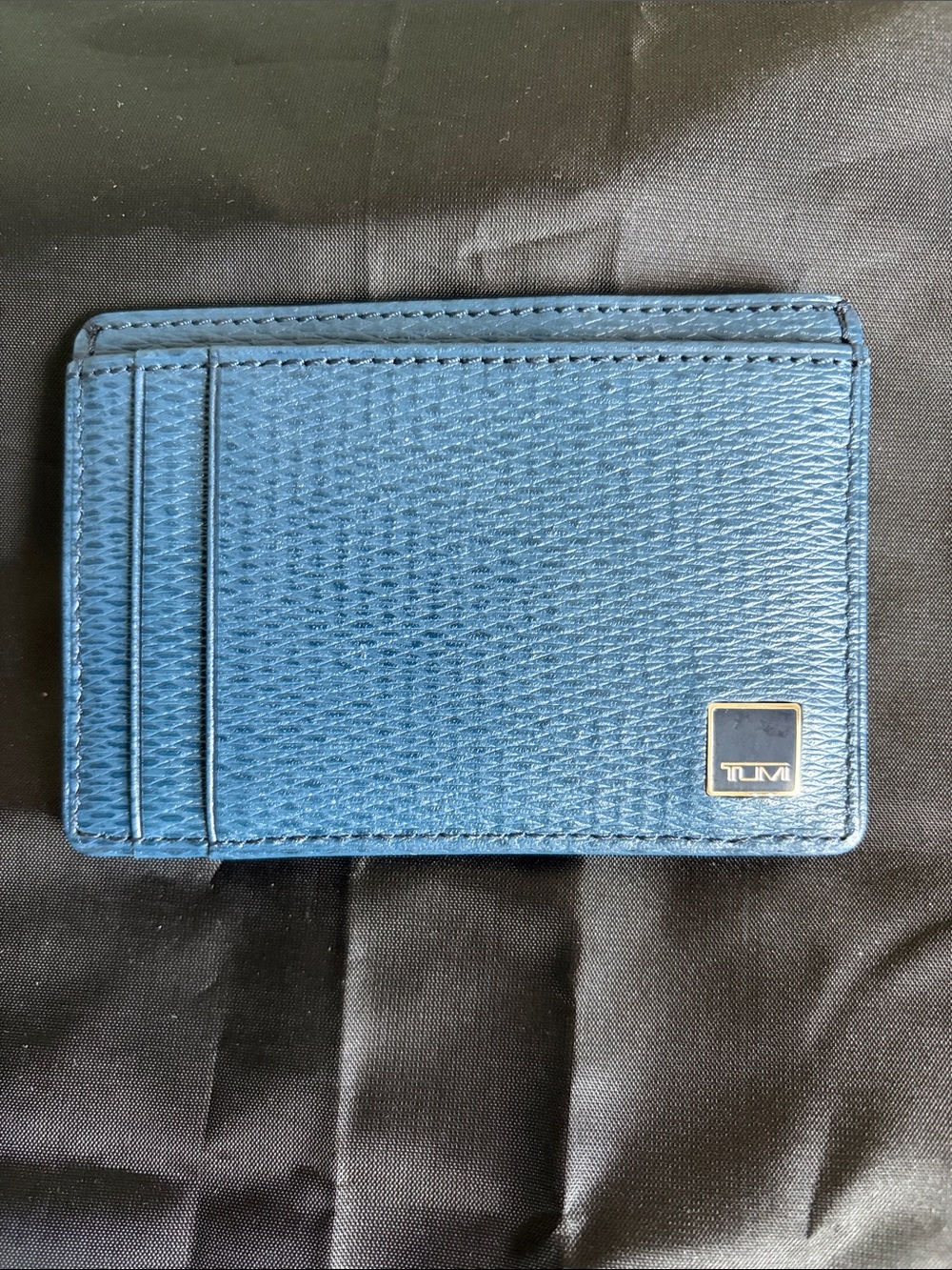 Men’s Tumi Blue Leather Slim Card Holder/Money Clip with Metal Logo - Picture 2 of 9